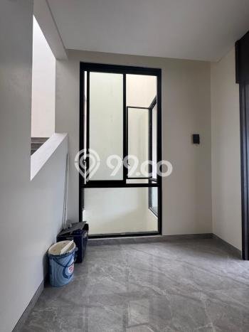 Best Deal Hunian Mewah Ideal dan Luas di Kembangan, Jakarta Barat Best Deal Hunian Mewah Ideal dan Luas di Kembangan, Jakarta Barat