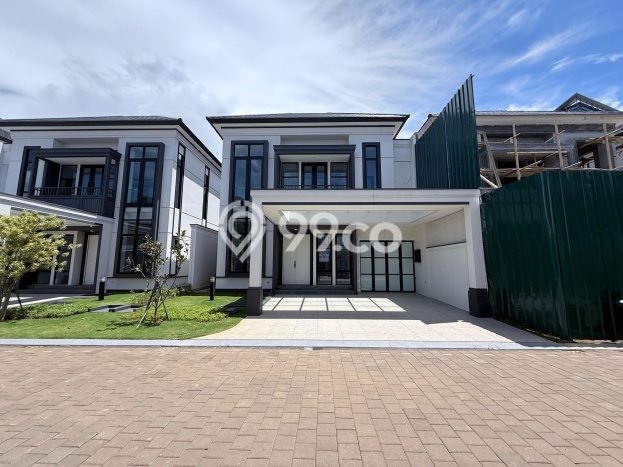 Dijual Rumah Mewah Megah Dengan View Eksklusif di Gading Serpong, Tangerang Dijual Rumah Mewah Megah Dengan View Eksklusif di Gading Serpong, Tangerang