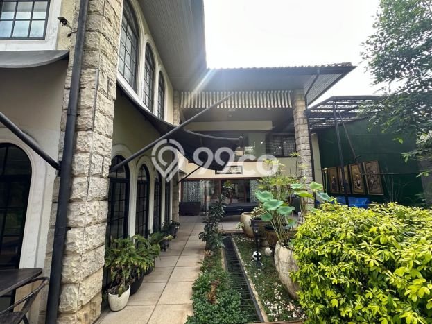 Dijual Rumah Elit Exclusive di Cilandak, Jakarta Selatan Dijual Rumah Elit Exclusive di Cilandak, Jakarta Selatan