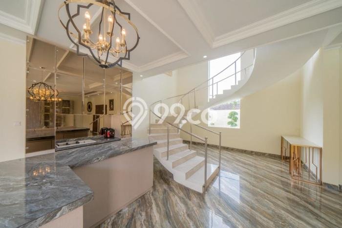 DIJUAL! Vila di , Luas 450m2m², Posisi Premium DIJUAL! Vila di , Luas 450m2m², Posisi Premium