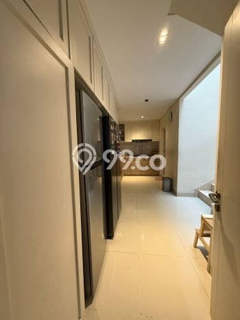 Hunian Elit LB 263m2 Siap Pakai Desain Elegan di Gading Serpong, Tangerang Hunian Elit LB 263m2 Siap Pakai Desain Elegan di Gading Serpong, Tangerang