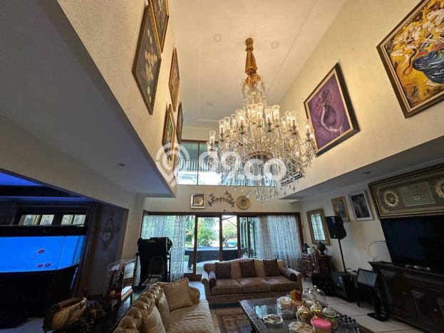 Dijual Rumah Elit Exclusive di Cilandak, Jakarta Selatan Dijual Rumah Elit Exclusive di Cilandak, Jakarta Selatan