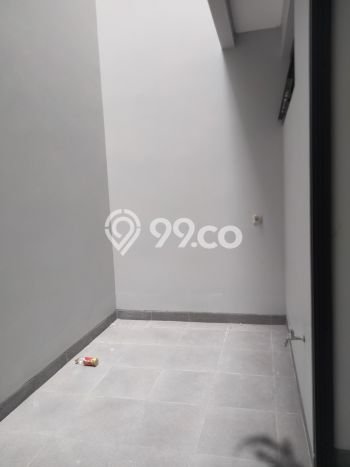 Rumah area BSD, Tangerang, Luas 249m² LB 416m² - INVESTASI TERBAIK! Rumah area BSD, Tangerang, Luas 249m² LB 416m² - INVESTASI TERBAIK!