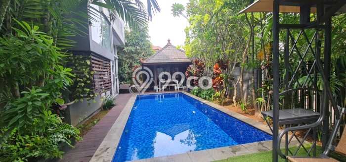 Best Deal Hunian Mewah Ideal dan Luas di BSD, Tangerang Selatan Best Deal Hunian Mewah Ideal dan Luas di BSD, Tangerang Selatan