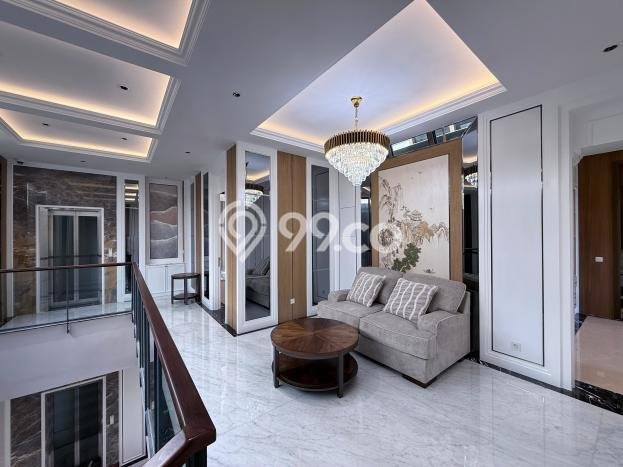 For Sale Rumah Mewah Exclusive di BSD, Tangerang Selatan For Sale Rumah Mewah Exclusive di BSD, Tangerang Selatan