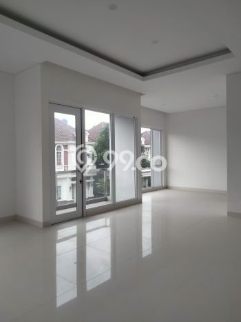Ready to Use! Luxury House LT 180m2 Desain Modern di Gading Serpong Ready to Use! Luxury House LT 180m2 Desain Modern di Gading Serpong