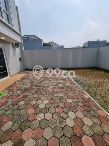 Rumah Elit LB 203m2 Siap Huni Desain Elegan di Gading Serpong, Tangerang Rumah Elit LB 203m2 Siap Huni Desain Elegan di Gading Serpong, Tangerang