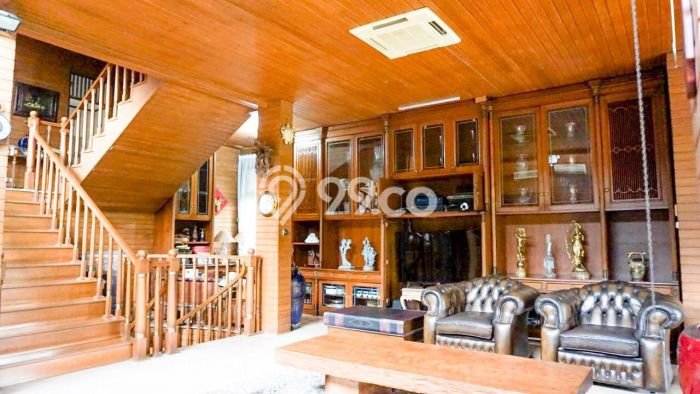 Rumah Elit LB 500m2 Siap Huni Desain Elegan di Depok I, Depok Rumah Elit LB 500m2 Siap Huni Desain Elegan di Depok I, Depok