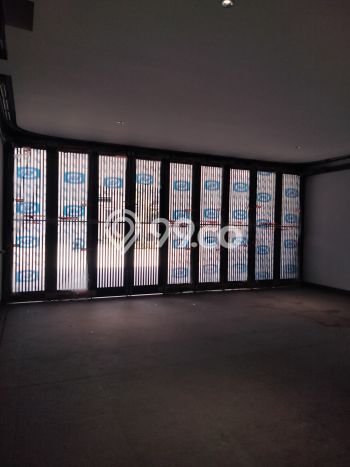 Hunian Modern Dikontrakkan 5 Kamar di BSD Boleh Nego Hunian Modern Dikontrakkan 5 Kamar di BSD Boleh Nego