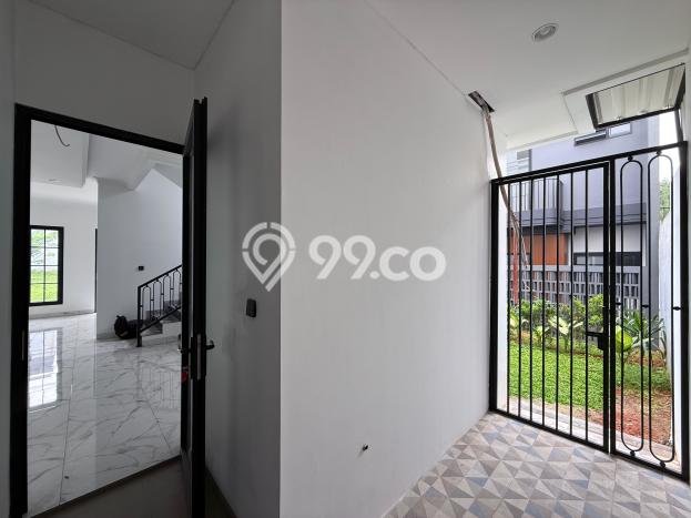 Dijual Rumah Premium dengan Fasilitas Sekitar Komplit di BSD, Tangerang Selatan Dijual Rumah Premium dengan Fasilitas Sekitar Komplit di BSD, Tangerang Selatan