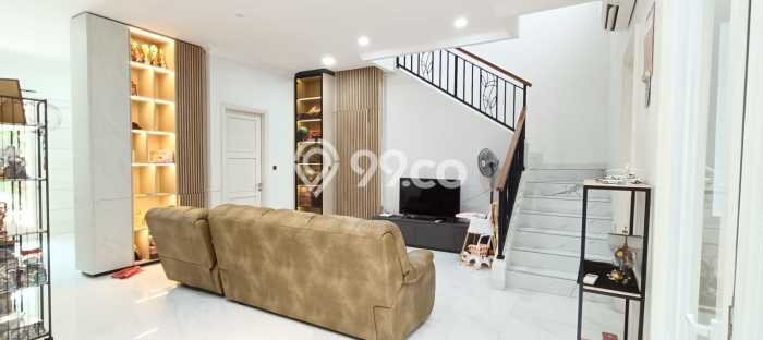 Rumah Elit Modern Tanpa Renovasi di Gading Serpong Tangerang Rumah Elit Modern Tanpa Renovasi di Gading Serpong Tangerang