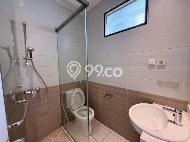 Rumah Elit LB 330m2 Siap Huni Desain Elegan di Alam Sutera, Tangerang Rumah Elit LB 330m2 Siap Huni Desain Elegan di Alam Sutera, Tangerang