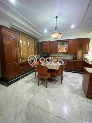 Rumah Eksklusif Siap Huni LT 900m2 di Ciputat, Tangerang Selatan Rumah Eksklusif Siap Huni LT 900m2 di Ciputat, Tangerang Selatan
