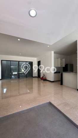 Hunian Eksklusif Siap Huni LT 144m2 di BSD, Tangerang Selatan Hunian Eksklusif Siap Huni LT 144m2 di BSD, Tangerang Selatan