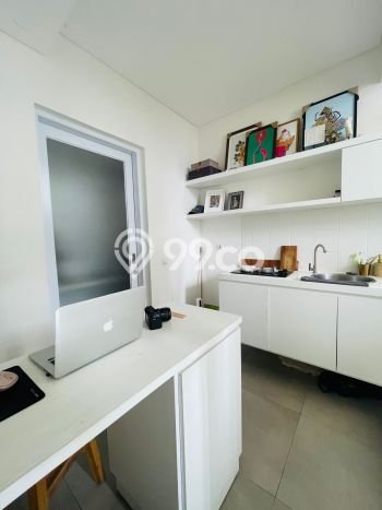 Rumah Modern Cantik 1 KT Bisa Langsung Pindah di BSD Rumah Modern Cantik 1 KT Bisa Langsung Pindah di BSD
