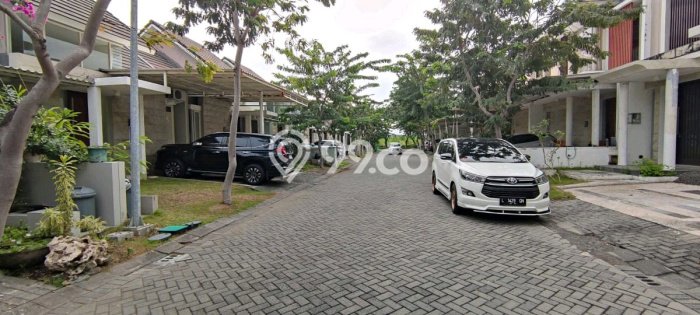 Kesempatan Investasi LT 135m2m² / LB 150m2m² di Lokasi Strategis , Surabaya Kesempatan Investasi LT 135m2m² / LB 150m2m² di Lokasi Strategis , Surabaya