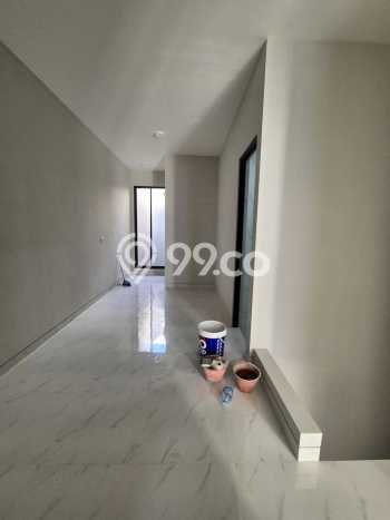 Dijual Rumah Modern 5 KT di Sutorejo, Surabaya Dijual Rumah Modern 5 KT di Sutorejo, Surabaya