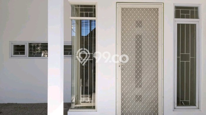 Rumah kawasan Tambaksari, Surabaya, LT 72m2m² Bangunan 120m2m² Rumah kawasan Tambaksari, Surabaya, LT 72m2m² Bangunan 120m2m²