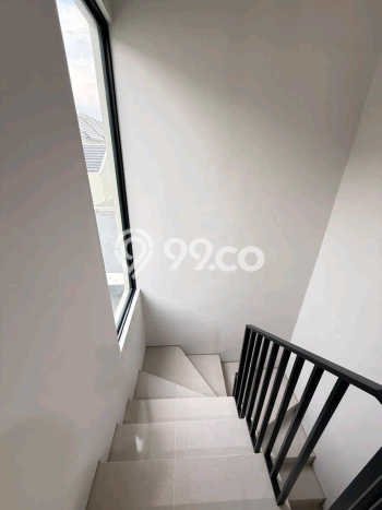 HUNIAN PILIHAN! Rumah di Menganti, Luas 105m2m² Bangunan 90m2m² HUNIAN PILIHAN! Rumah di Menganti, Luas 105m2m² Bangunan 90m2m²