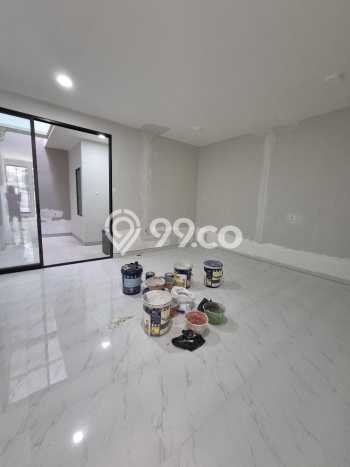 Dijual Rumah Modern 5 KT di Sutorejo, Surabaya Dijual Rumah Modern 5 KT di Sutorejo, Surabaya