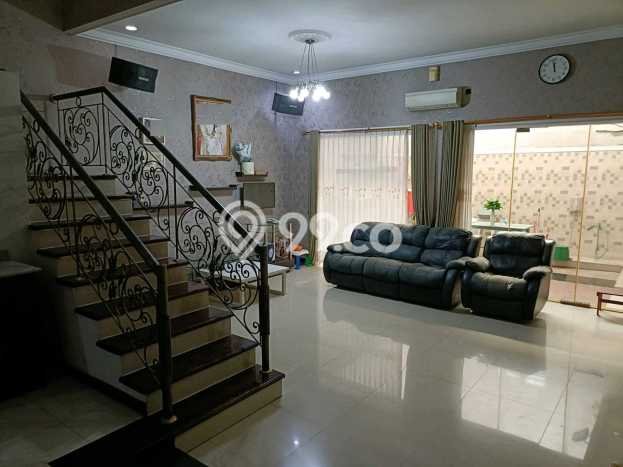 HARGA SPECIAL! Rumah Asri area , Surabaya, LT 270m2m² Bangunan 280m2m² BISA KPR! HARGA SPECIAL! Rumah Asri area , Surabaya, LT 270m2m² Bangunan 280m2m² BISA KPR!