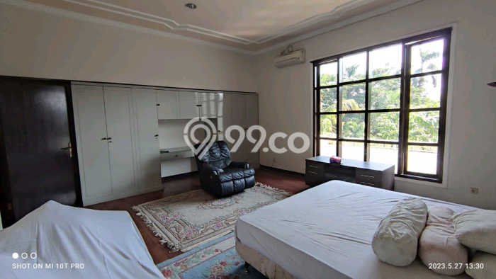 For Sale! Premium House LT 900m2 Desain Elegan di Middle East Ring Road For Sale! Premium House LT 900m2 Desain Elegan di Middle East Ring Road