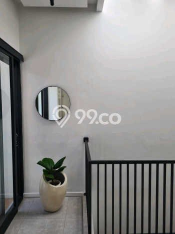 Siap Huni Rumah Mewah 4 Kamar di Wiyung Dekat ke Mana Saja Siap Huni Rumah Mewah 4 Kamar di Wiyung Dekat ke Mana Saja