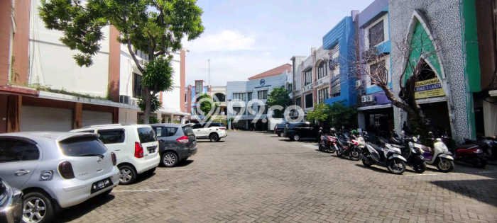 Ruko For Sale di Kawasan Gedangan, Sidoarjo Harga Kompetitif Ruko For Sale di Kawasan Gedangan, Sidoarjo Harga Kompetitif