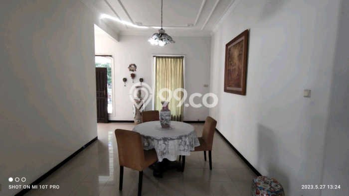 For Sale! Premium House LT 900m2 Desain Elegan di Middle East Ring Road For Sale! Premium House LT 900m2 Desain Elegan di Middle East Ring Road