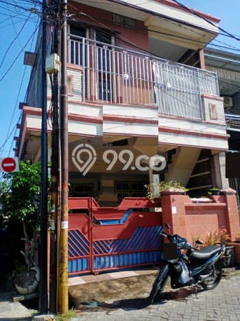 Rumah Kost untuk Dijual di Wonokromo dengan 12 KT, 6 KM, Luas 250m2 Rumah Kost untuk Dijual di Wonokromo dengan 12 KT, 6 KM, Luas 250m2