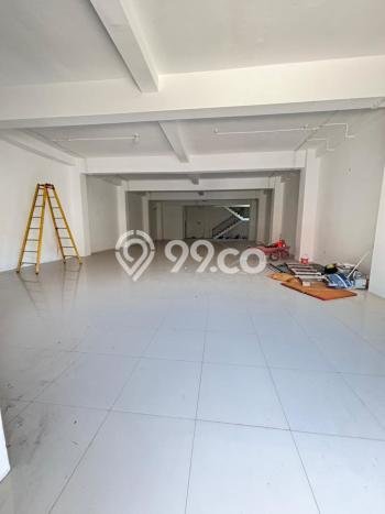 Unit Ruko Tersedia di Kedung Doro Spesifikasi LB 250m2 Unit Ruko Tersedia di Kedung Doro Spesifikasi LB 250m2
