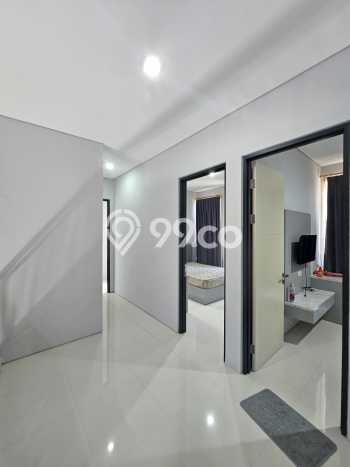 Jual Rumah Mewah Elegan Dengan View Cantik di Pondok Tjandra, Sidoarjo Jual Rumah Mewah Elegan Dengan View Cantik di Pondok Tjandra, Sidoarjo