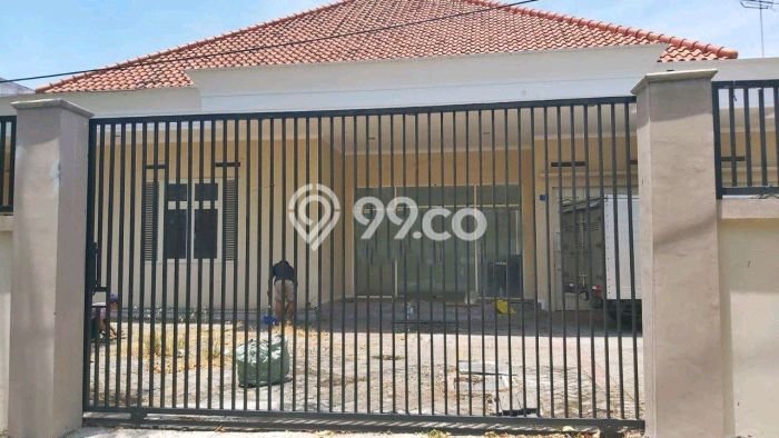UNIT TERBATAS! Rumah area Dharma Husada, 2 KM, LT 610m2m² LB 450m2m² UNIT TERBATAS! Rumah area Dharma Husada, 2 KM, LT 610m2m² LB 450m2m²