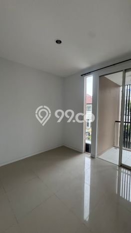 Lokasi strategis! Rumah siap huni disewakan di Lakarsantri LB 162m2 Lokasi strategis! Rumah siap huni disewakan di Lakarsantri LB 162m2