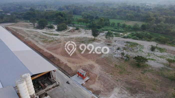 Pabrik Dijual di Probolinggo LT 92m2 & LB 27m2 Lokasi Terbaik! Pabrik Dijual di Probolinggo LT 92m2 & LB 27m2 Lokasi Terbaik!