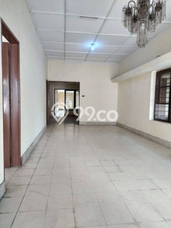Rumah di Tegalsari, 3 KM, Area Asri, Luas 493m2m² Bangunan 400m2m² Rumah di Tegalsari, 3 KM, Area Asri, Luas 493m2m² Bangunan 400m2m²