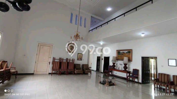 For Sale! Premium House LT 900m2 Desain Elegan di Middle East Ring Road For Sale! Premium House LT 900m2 Desain Elegan di Middle East Ring Road