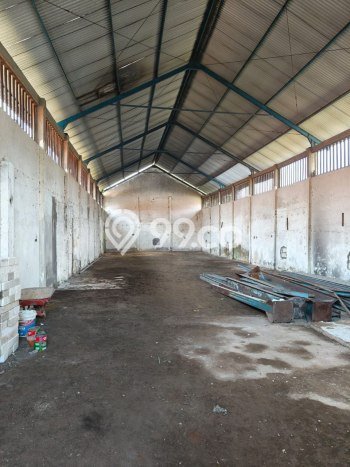 Gudang Bagus LT 420m2 LB 270m2 Dijual di Driyorejo Gresik Gudang Bagus LT 420m2 LB 270m2 Dijual di Driyorejo Gresik