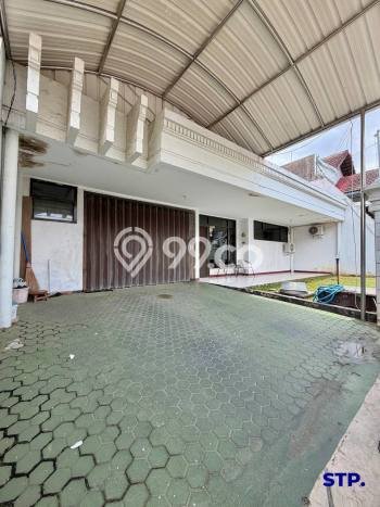 Rumah Luxury Modern Siap Huni di Dharma Husada Surabaya Rumah Luxury Modern Siap Huni di Dharma Husada Surabaya