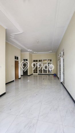 UNIT LANGKA! Rumah di Dharma Husada, 3 KT, Pemandangan Kota, LT 200m2m² LB 200m2m² UNIT LANGKA! Rumah di Dharma Husada, 3 KT, Pemandangan Kota, LT 200m2m² LB 200m2m²