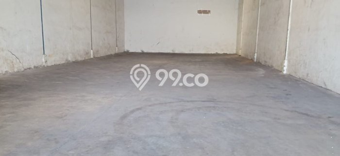 Gudang Area Strategis di Benowo, Luas 363m2m², Disewakan Gudang Area Strategis di Benowo, Luas 363m2m², Disewakan