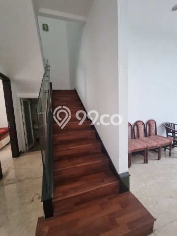 Rumah Eksklusif Siap Huni LT 288m2 di Sukolilo, Surabaya Rumah Eksklusif Siap Huni LT 288m2 di Sukolilo, Surabaya