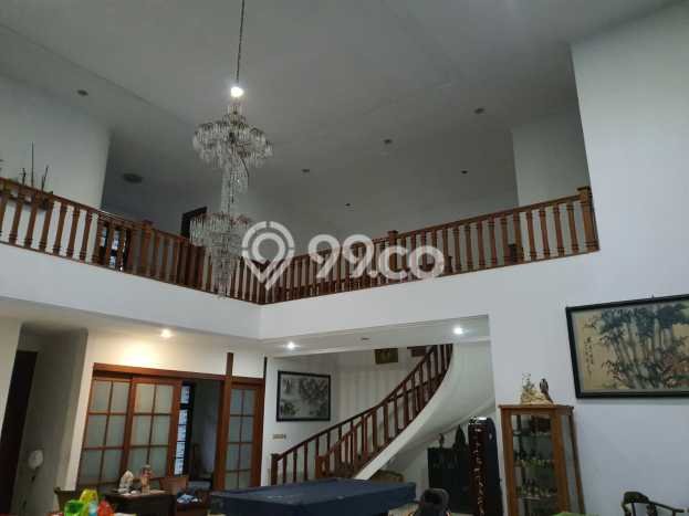 Rumah Elit Modern Siap Huni di Dharma Husada Surabaya Rumah Elit Modern Siap Huni di Dharma Husada Surabaya