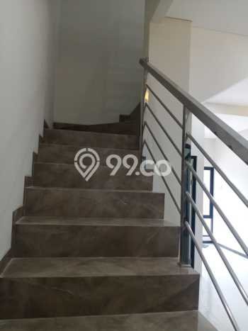 Dijual Rumah 4 Kamar Lokasi Strategis Nyaman dan Strategis di Mulyorejo Dijual Rumah 4 Kamar Lokasi Strategis Nyaman dan Strategis di Mulyorejo