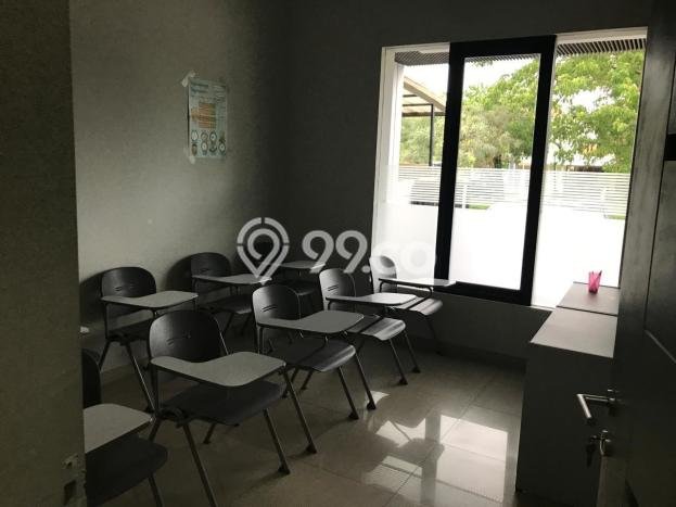 Rumah Mewah Dijual LT 264m2 di Sambikerep, Surabaya Rumah Mewah Dijual LT 264m2 di Sambikerep, Surabaya