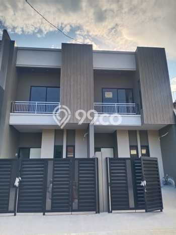 Dijual Rumah 4 Kamar Lokasi Strategis Nyaman dan Strategis di Mulyorejo Dijual Rumah 4 Kamar Lokasi Strategis Nyaman dan Strategis di Mulyorejo