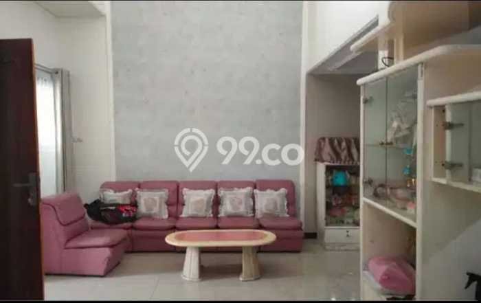 Dijual Hunian Rumah Terawat 6 Kamar di Kedung Baruk, Surabaya Dijual Hunian Rumah Terawat 6 Kamar di Kedung Baruk, Surabaya