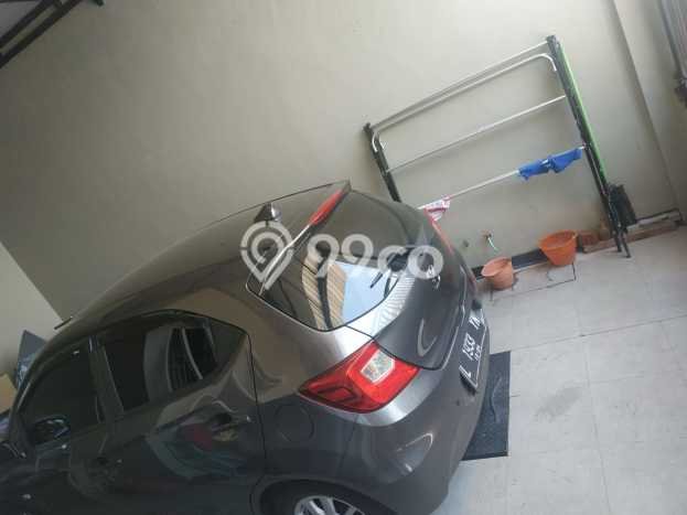 Rumah Minimalis 5 KT di Medokan Ayu Surabaya Unfurnished Rumah Minimalis 5 KT di Medokan Ayu Surabaya Unfurnished