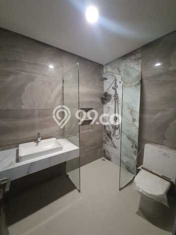 Rumah Mewah Dijual LT 210m2 di Sambikerep, Surabaya Rumah Mewah Dijual LT 210m2 di Sambikerep, Surabaya
