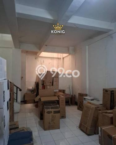 Dijual! Ruko di Surabaya Kota Surabaya LT 75m2 / LB 252m2 Kawasan Strategis Dijual! Ruko di Surabaya Kota Surabaya LT 75m2 / LB 252m2 Kawasan Strategis